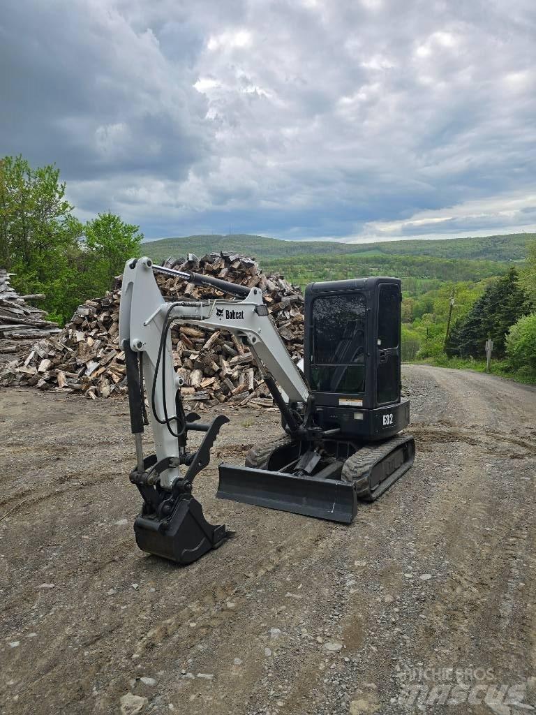 Bobcat E 32 Mini rýpadlá < 7t