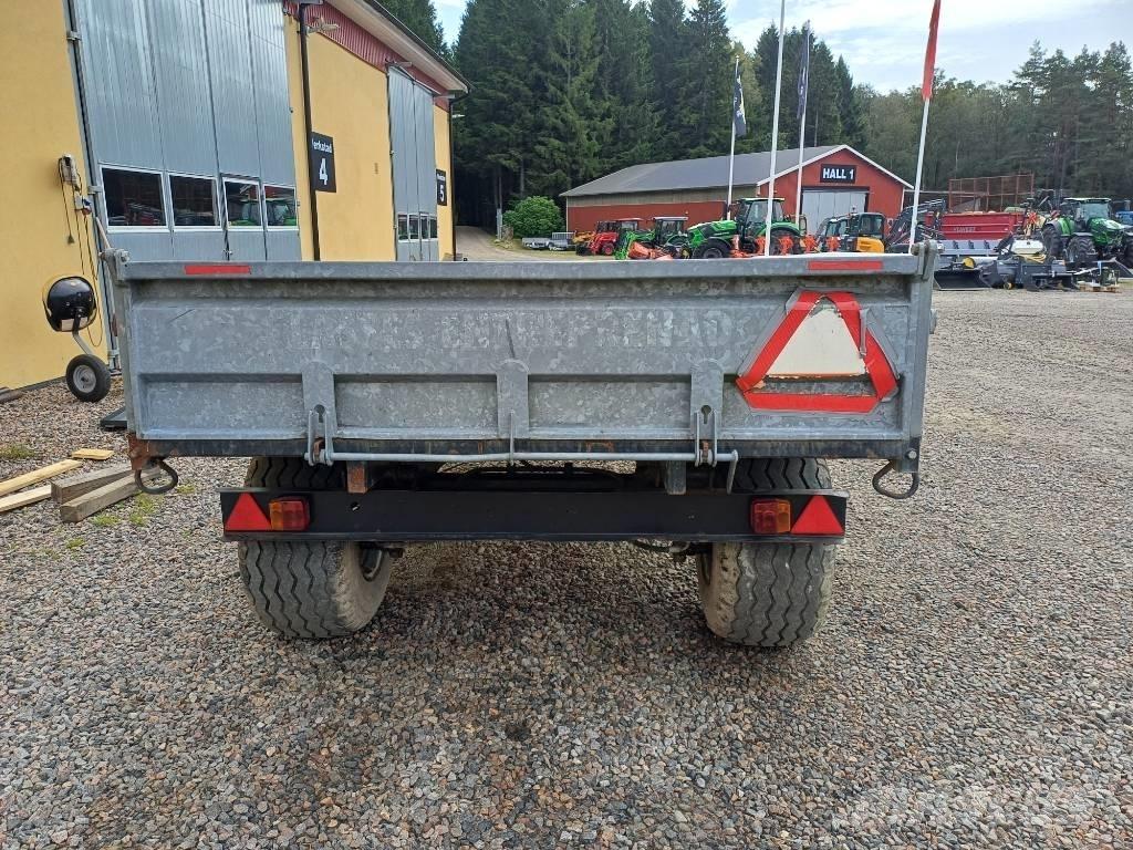 LMR -5 Vyklápacie prívesy