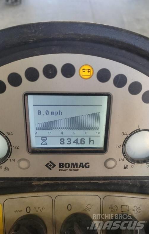 Bomag BW177D-5 Ťahačové valce