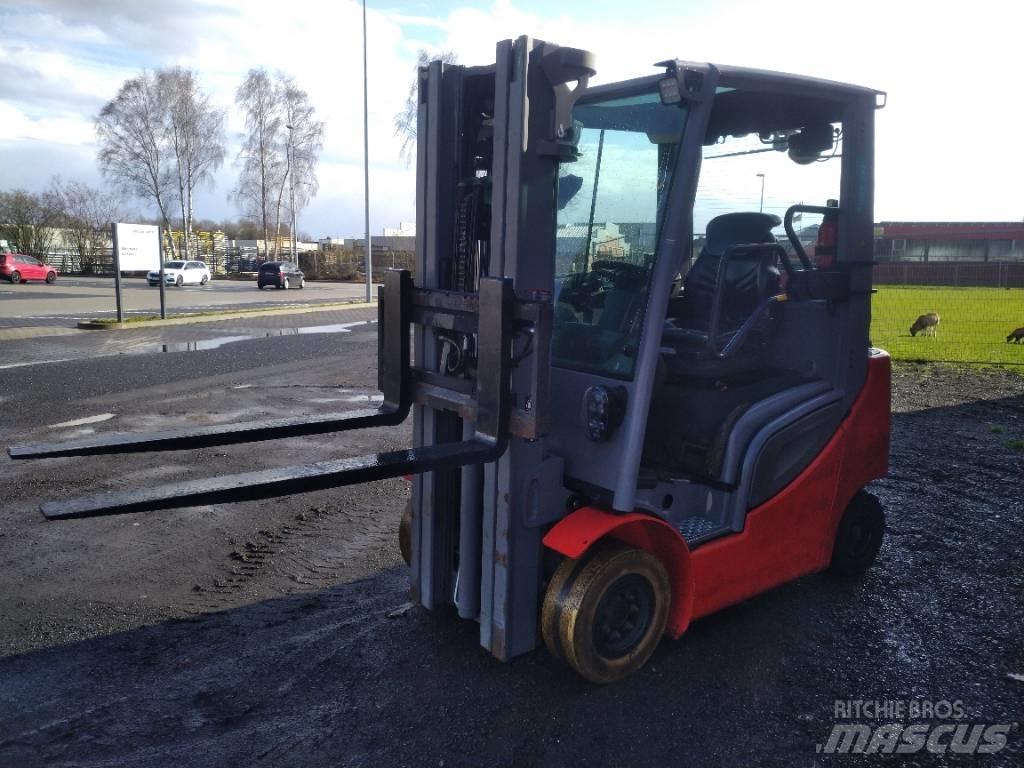 Jungheinrich TFG 320 LPG vozíky