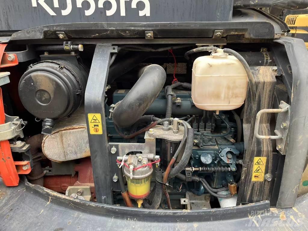 Kubota KX155-5 Pásové rýpadlá