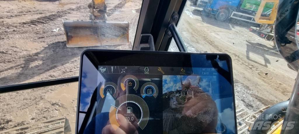 JCB 220X LC Pásové rýpadlá