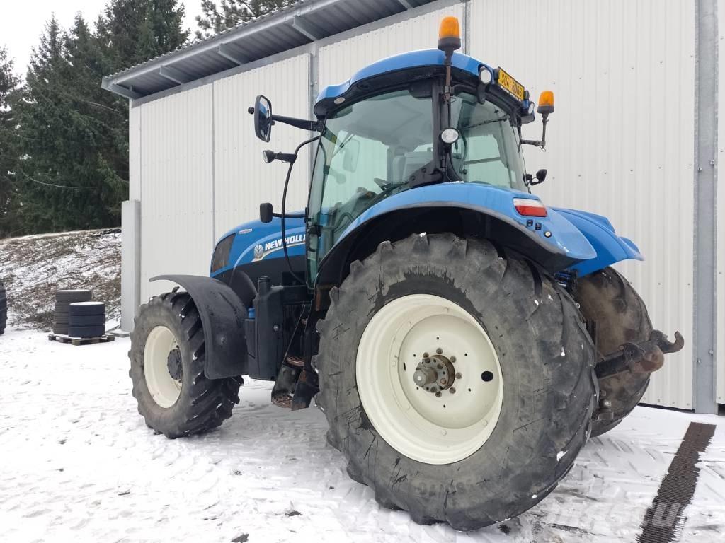 New Holland T 7.175 Traktory