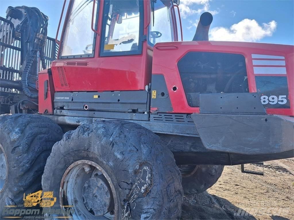 Komatsu 895 Harvestory