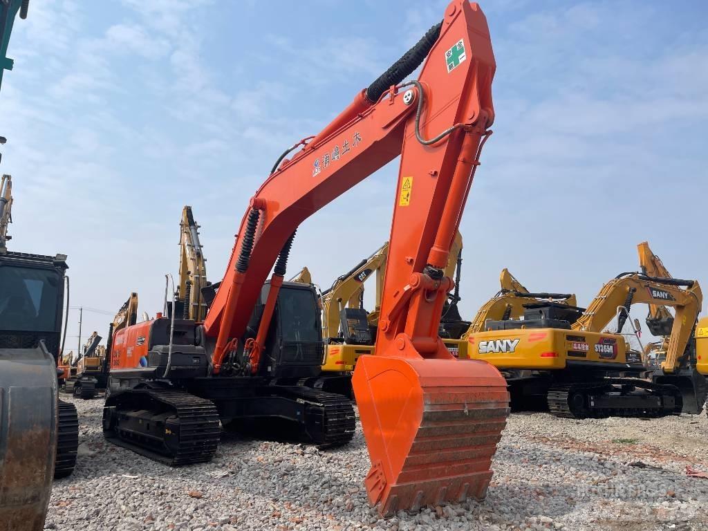 Hitachi ZX 360 Pásové rýpadlá