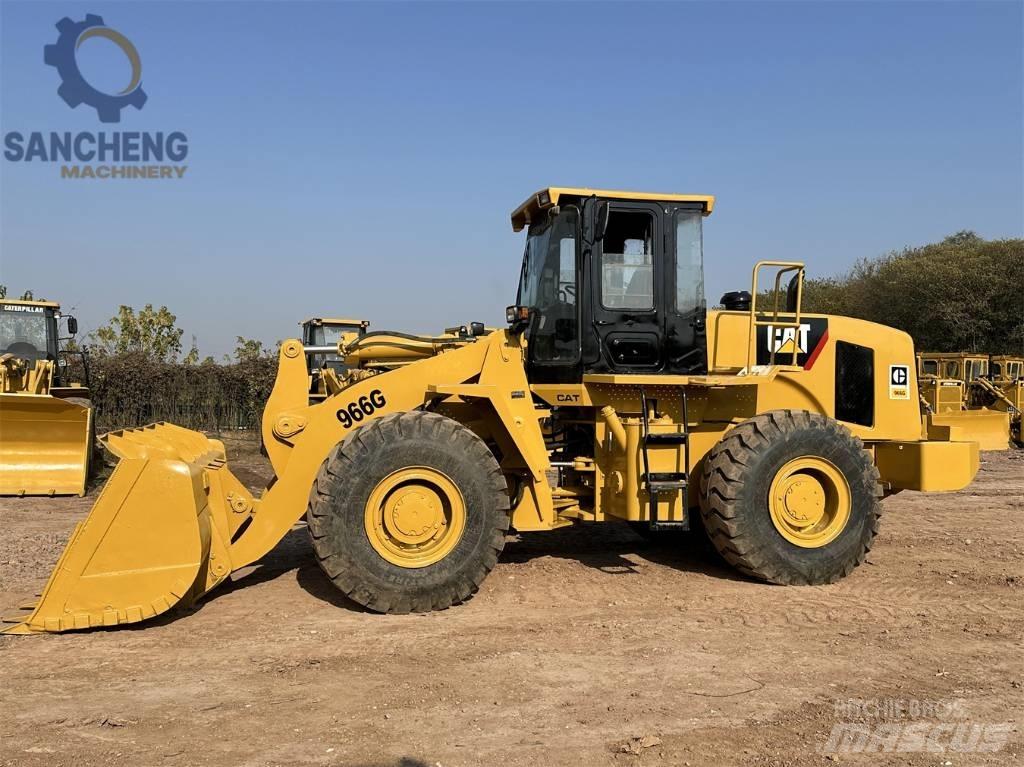 CAT 966 G Kolesové nakladače