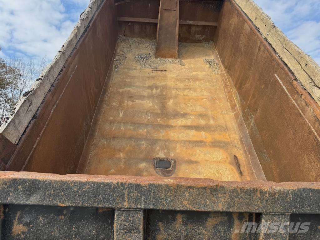 Mack RD 688 S Sklápače