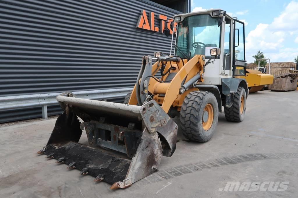 Liebherr L 506 Kolesové nakladače