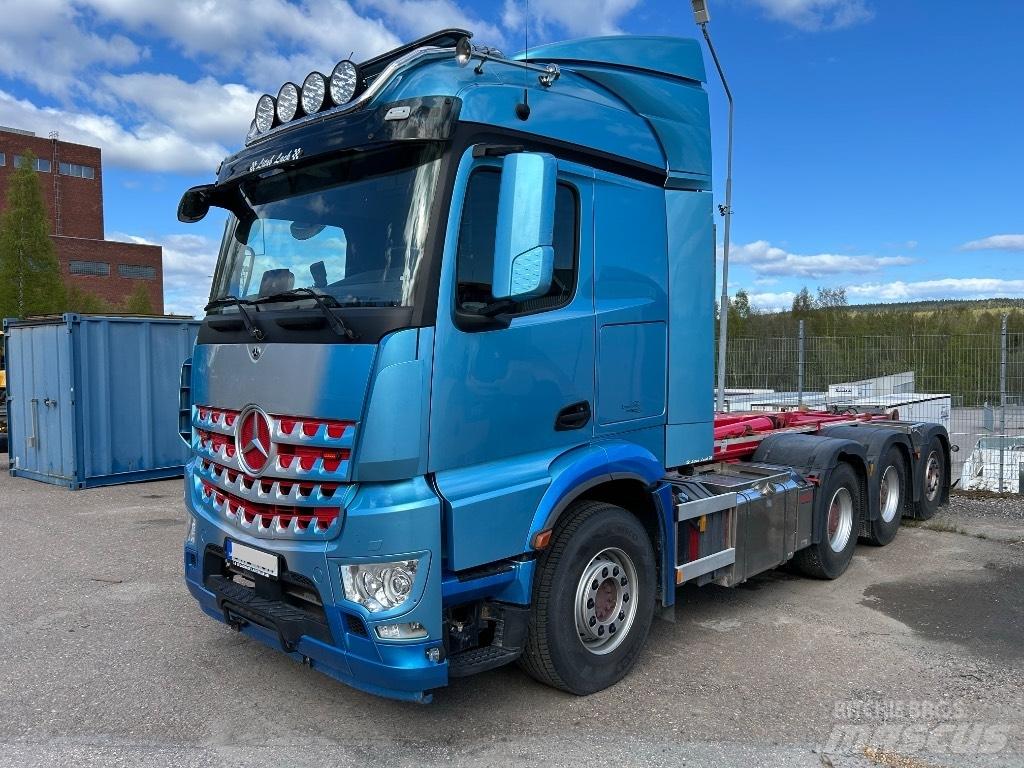 Mercedes-Benz 3253 L Hákový nosič kontajnerov