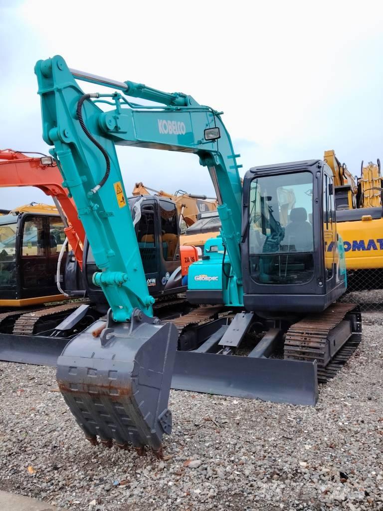 Kobelco SK 75 Midi rýpadlá 7 t - 12 t
