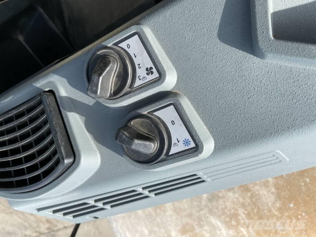 Bomag BW 213 D-5 Ťahačové valce