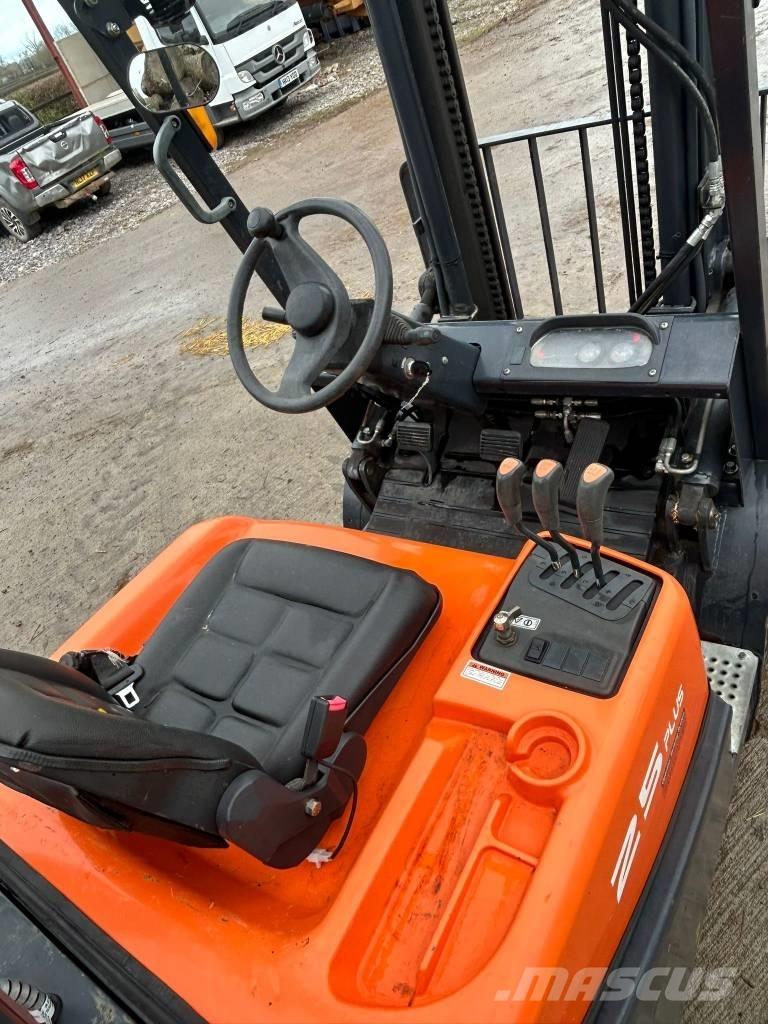 Doosan G 25 GP Plus LPG vozíky