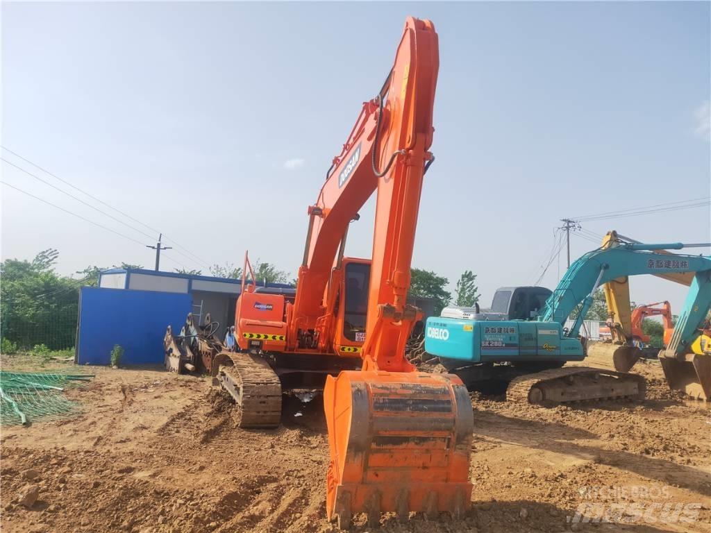 Doosan DH 220 LC-7 Pásové rýpadlá