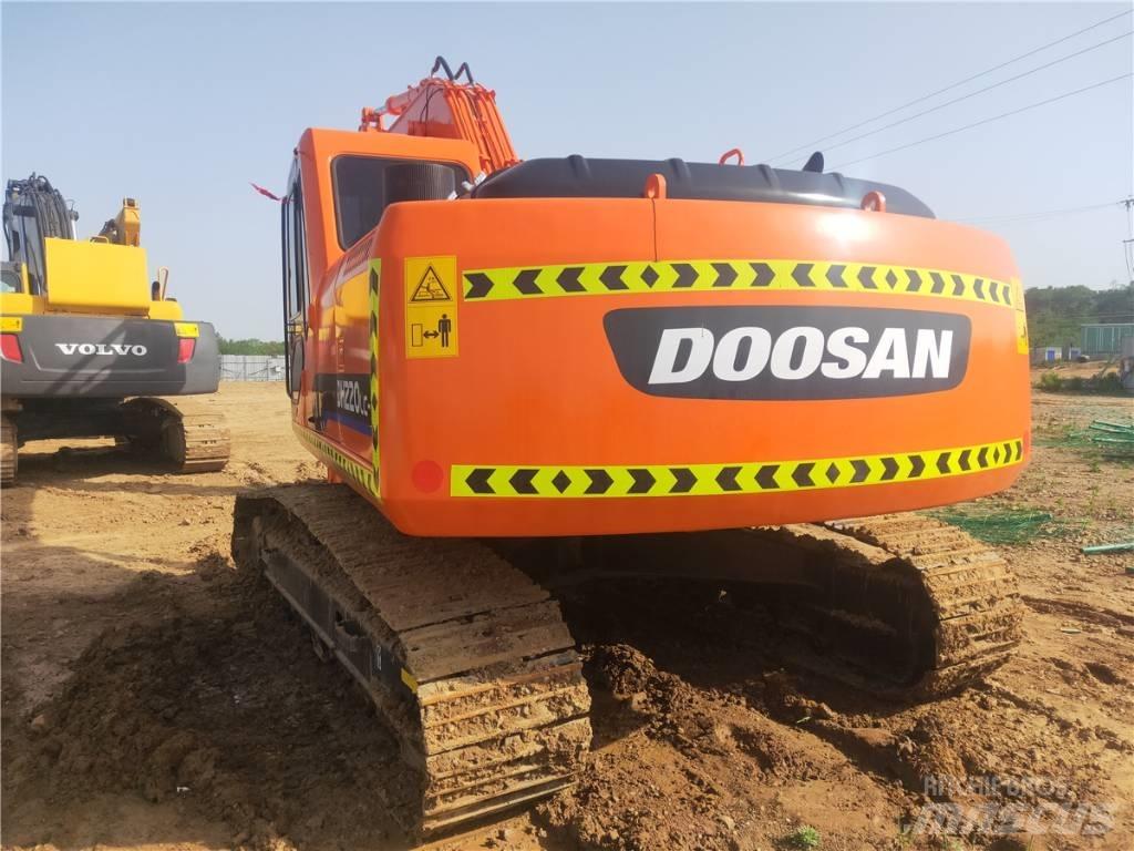 Doosan DH 220 LC-7 Pásové rýpadlá