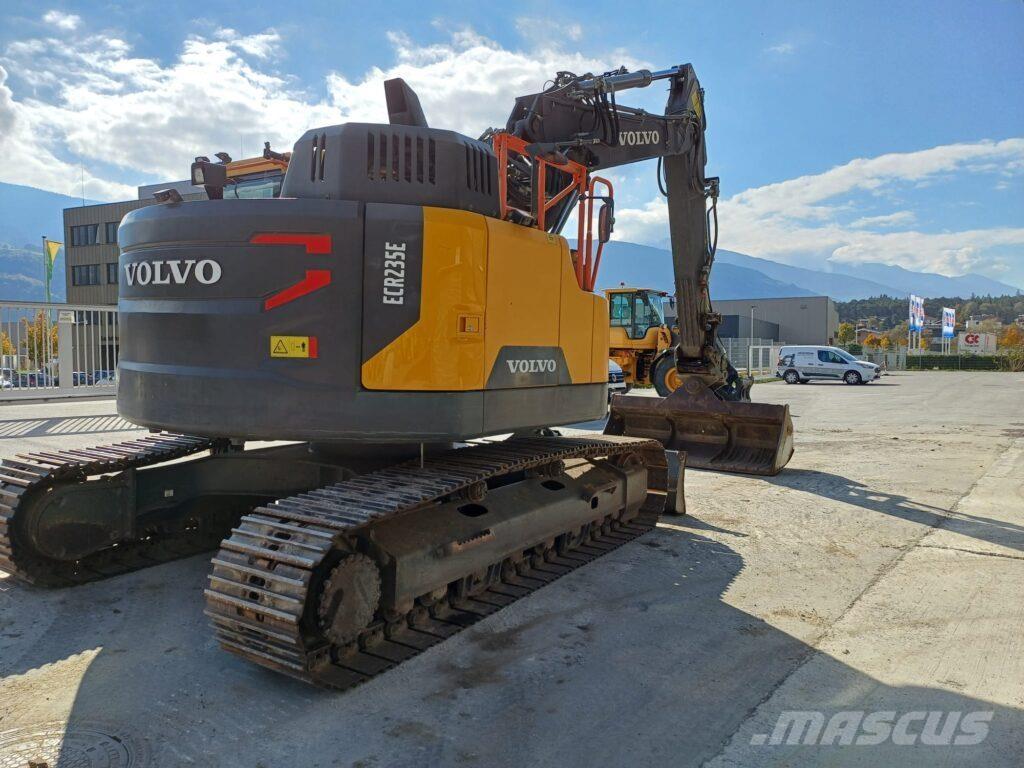 Volvo ECR235EL Pásové rýpadlá