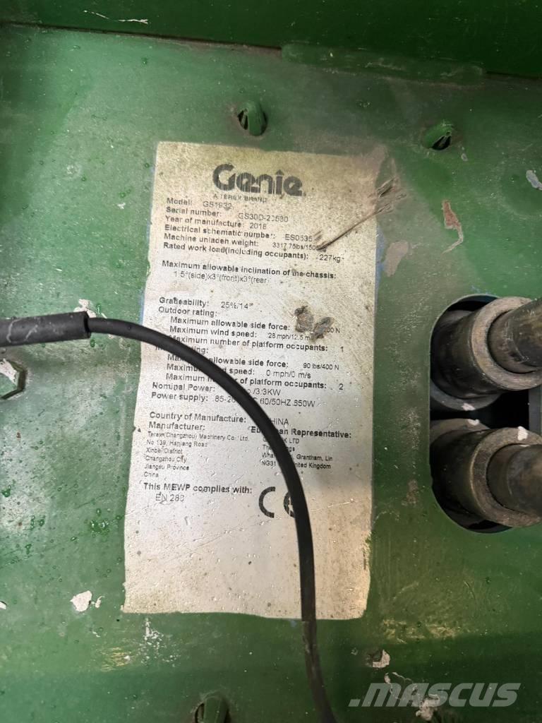 Genie GS 1932 Nožnicové zdvíhacie plošiny