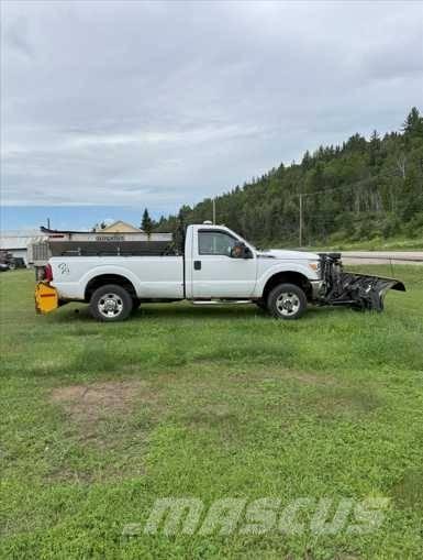 Ford F 350 Iné