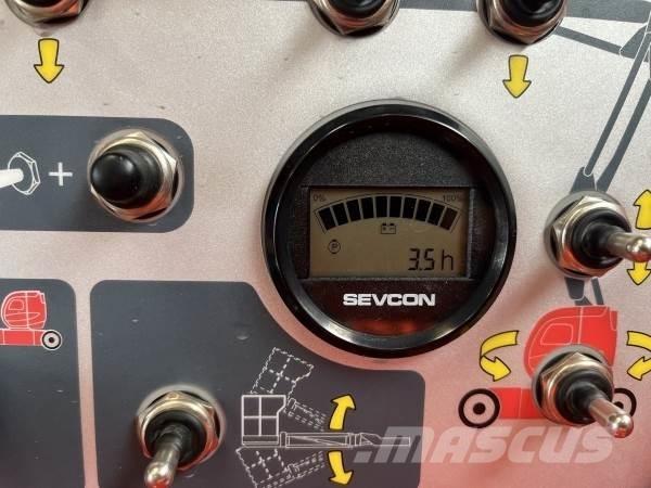 Manitou 170AETJL Kĺbové plošiny