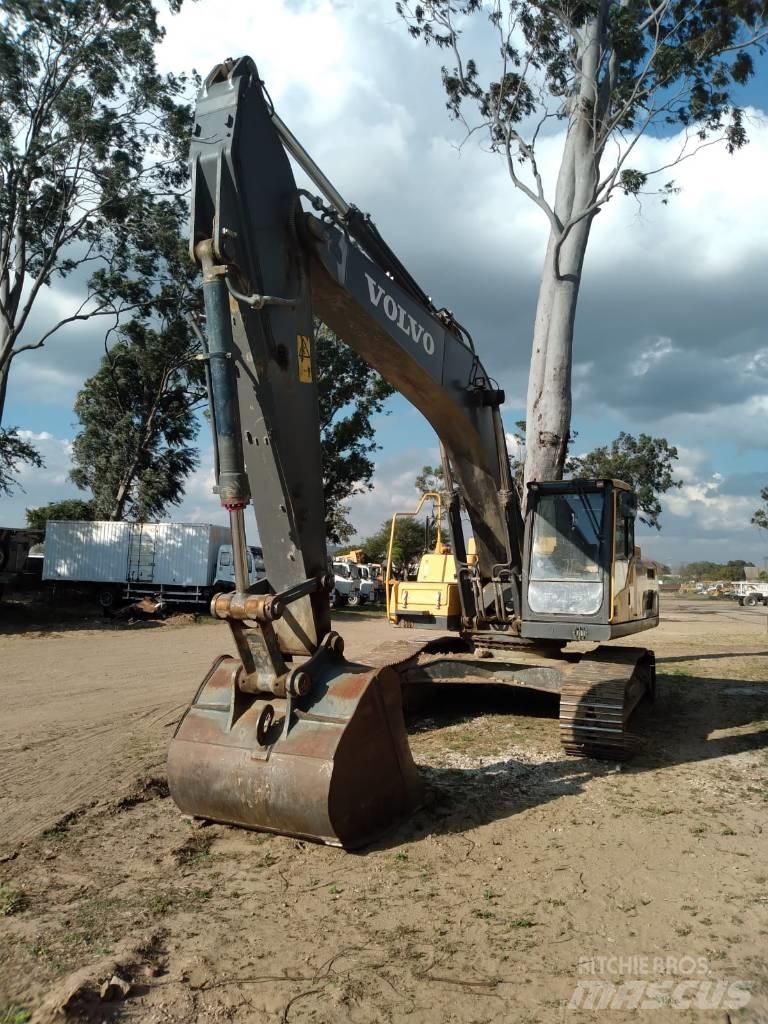 Volvo EC 250 D L Pásové rýpadlá