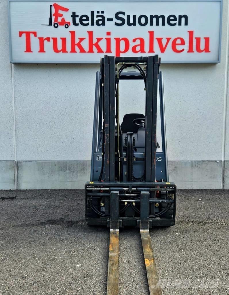 Linde E 16 C-02 Akumulátorové vozíky