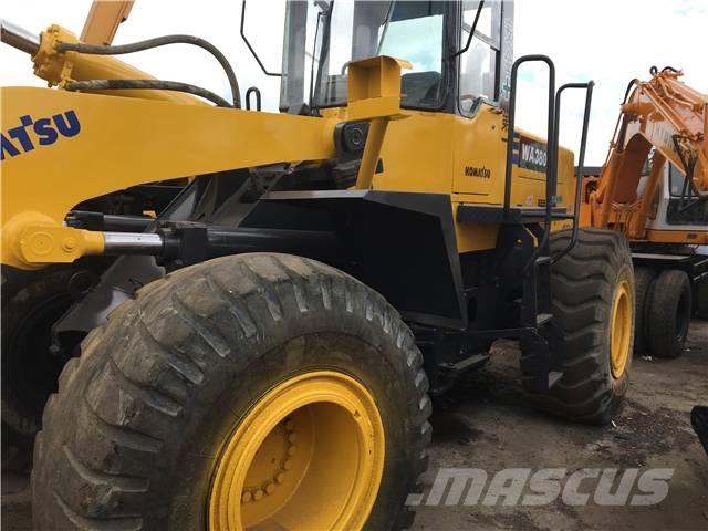 Komatsu WA 380 Kolesové nakladače