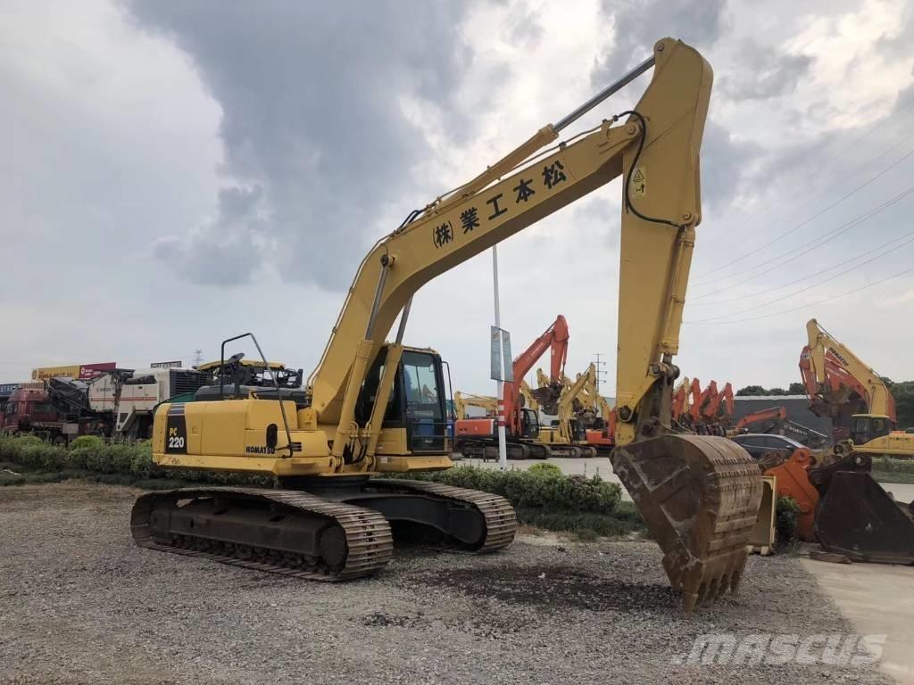 Komatsu pc220-8 Pásové rýpadlá