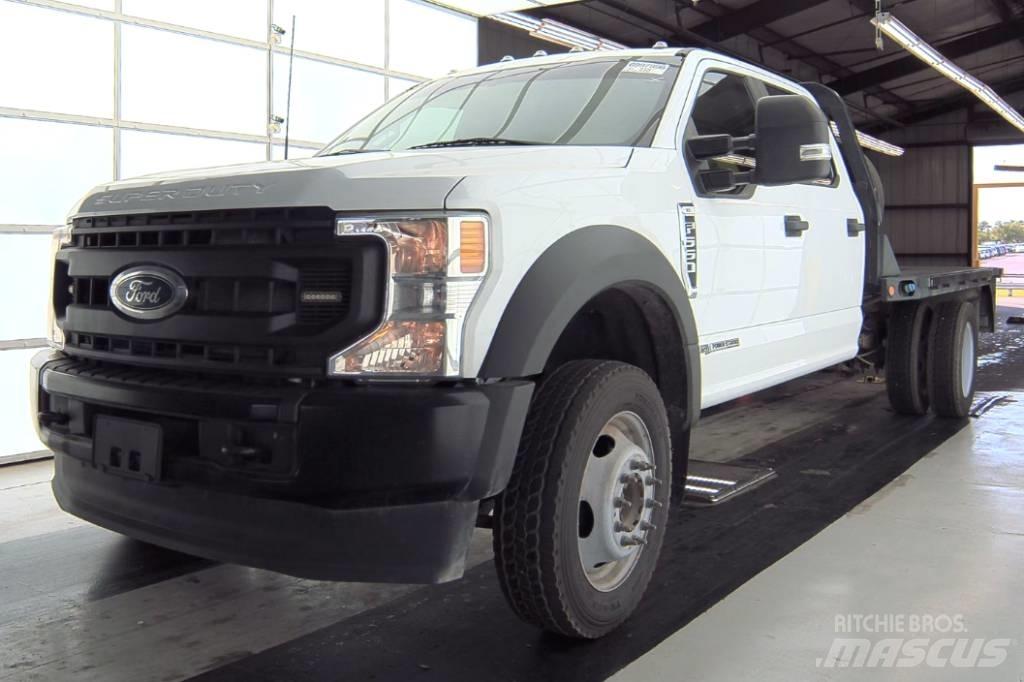 Ford F 550 XL SD Plošinové nákladné automobily/nákladné automobily so sklápacími bočnicami