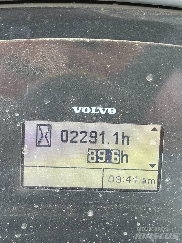 Volvo L 25 H Kolesové nakladače