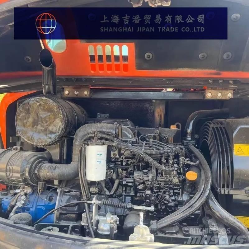 Doosan DX 60 Pásové rýpadlá