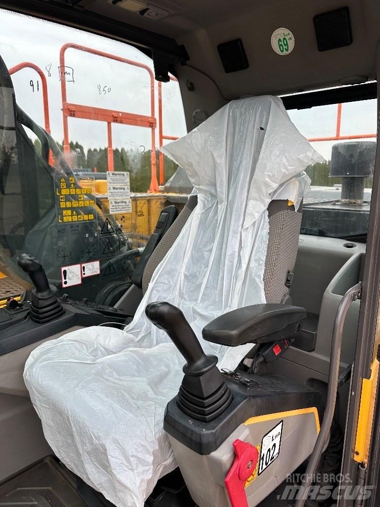 Volvo EC 220 EL Pásové rýpadlá
