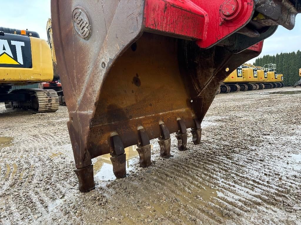 Volvo EC 220 EL Pásové rýpadlá