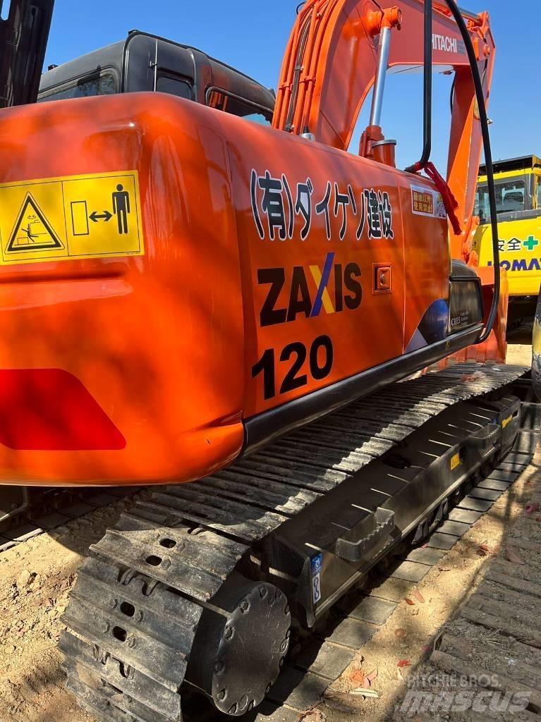 Hitachi ZX 120 Midi rýpadlá 7 t - 12 t