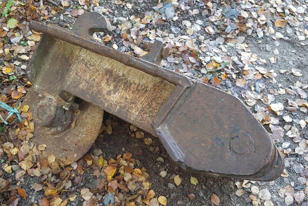  Asfaltsskärare B20 Frézy, nožnice