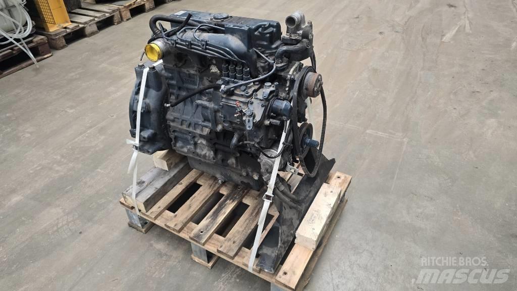 Kubota V2403 Motory