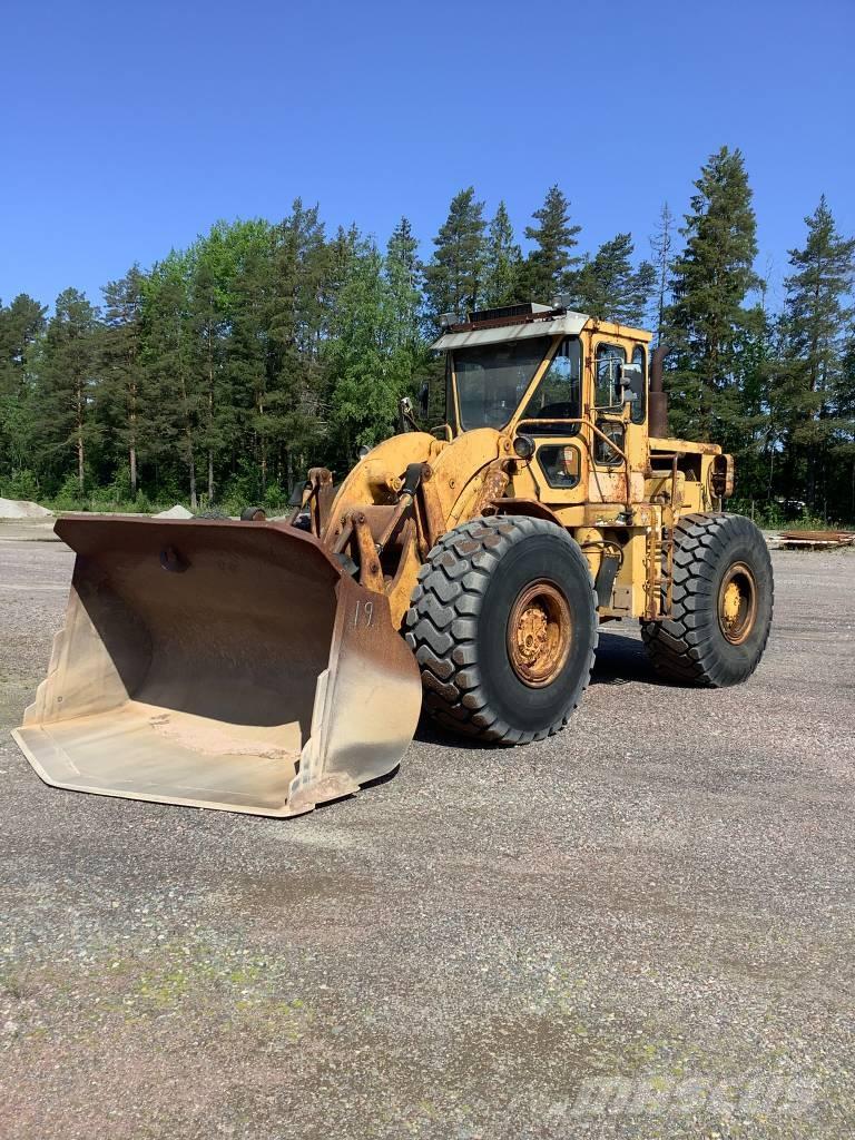 CAT 966 C Kolesové nakladače