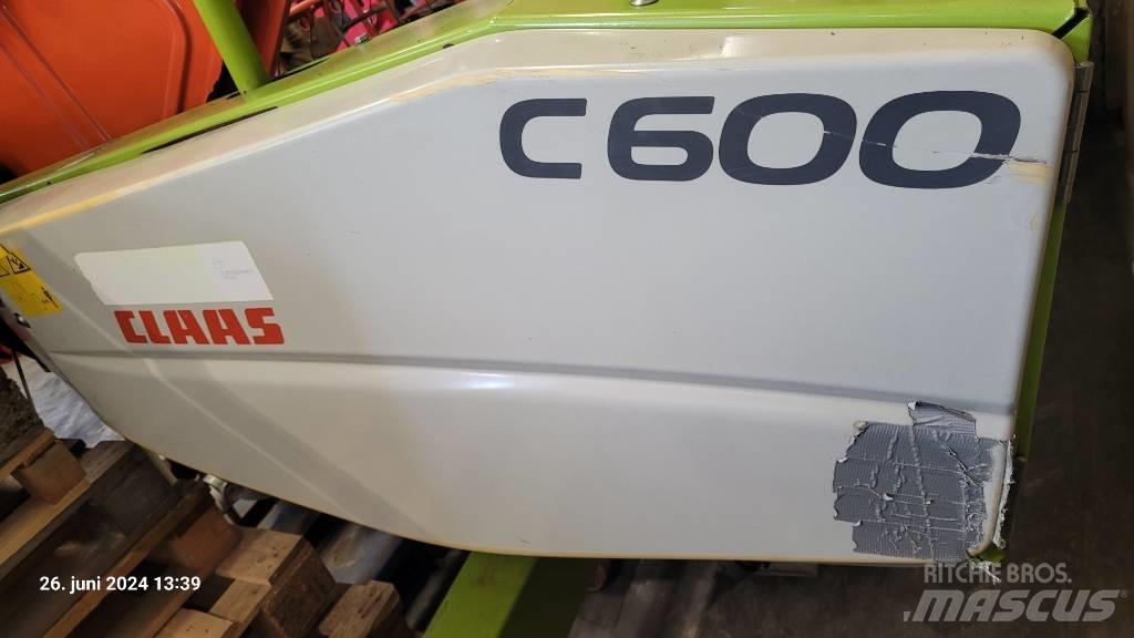 CLAAS Tucano 430 Kombinované zberacie stroje