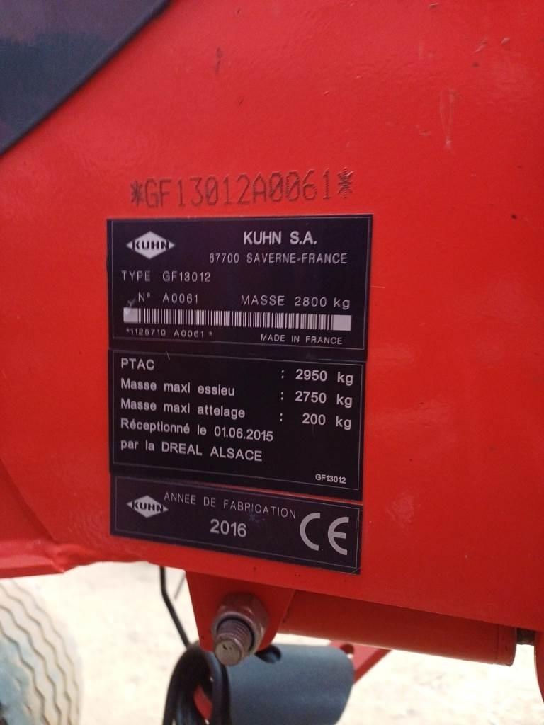 Kuhn GF 13012 Obracače a zhrabovače sena
