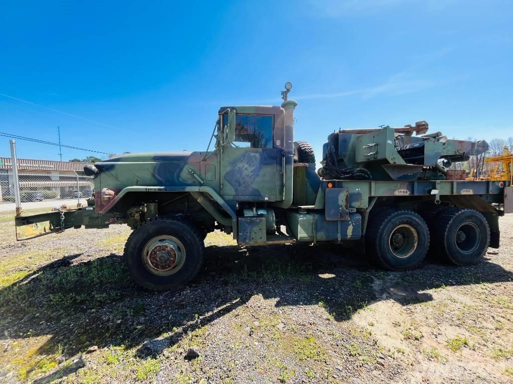 AM General M936 Vyslobodzovacie vozidlá