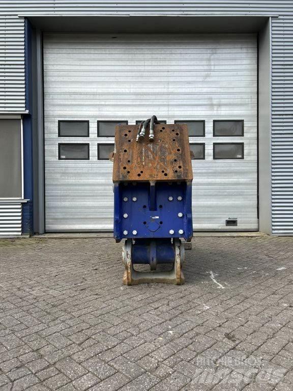 Xcentric XR30 Ďalšie komponenty