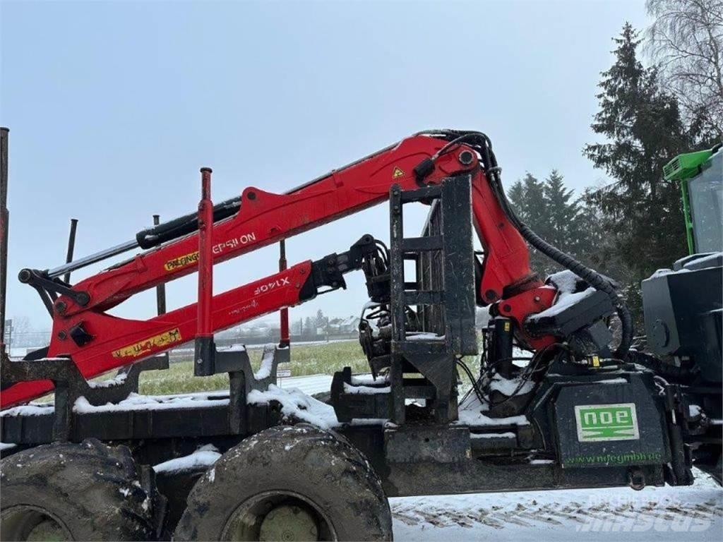 Noe NF 210-8 R Lesné traktory