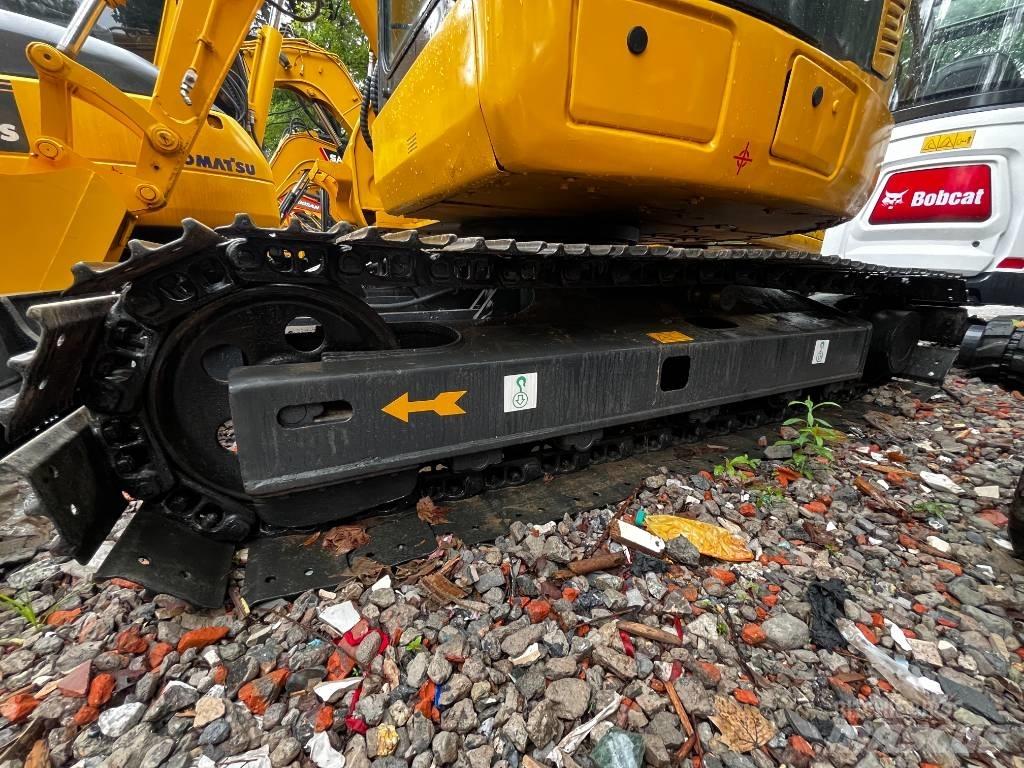 Komatsu PC78US-8 Pásové rýpadlá