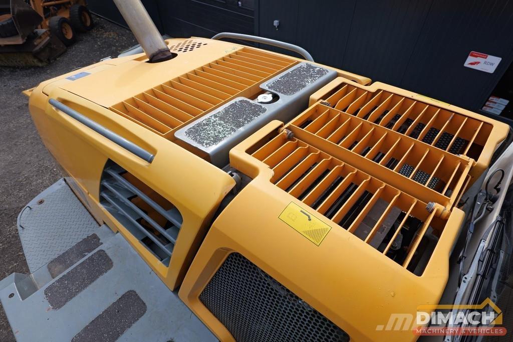 Liebherr L556 Kolesové nakladače