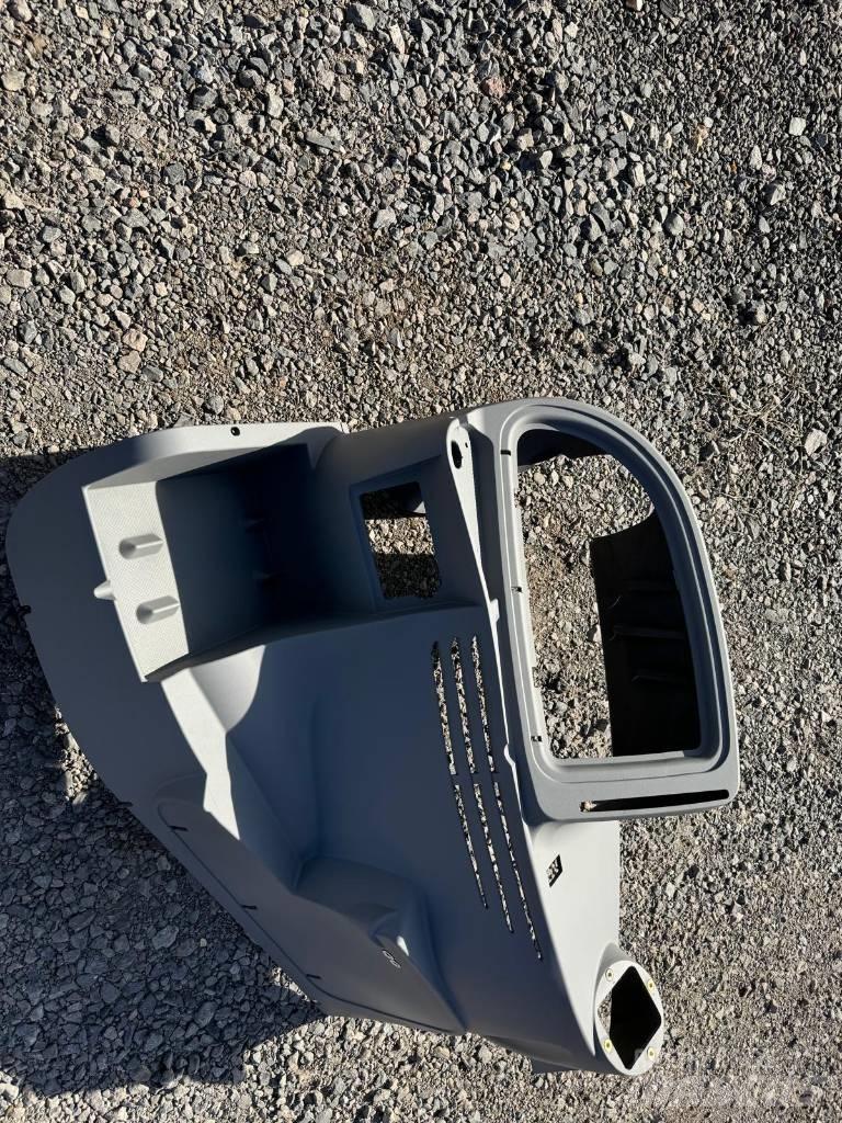 JCB 3 CX Side Panel Kabíny a interiér