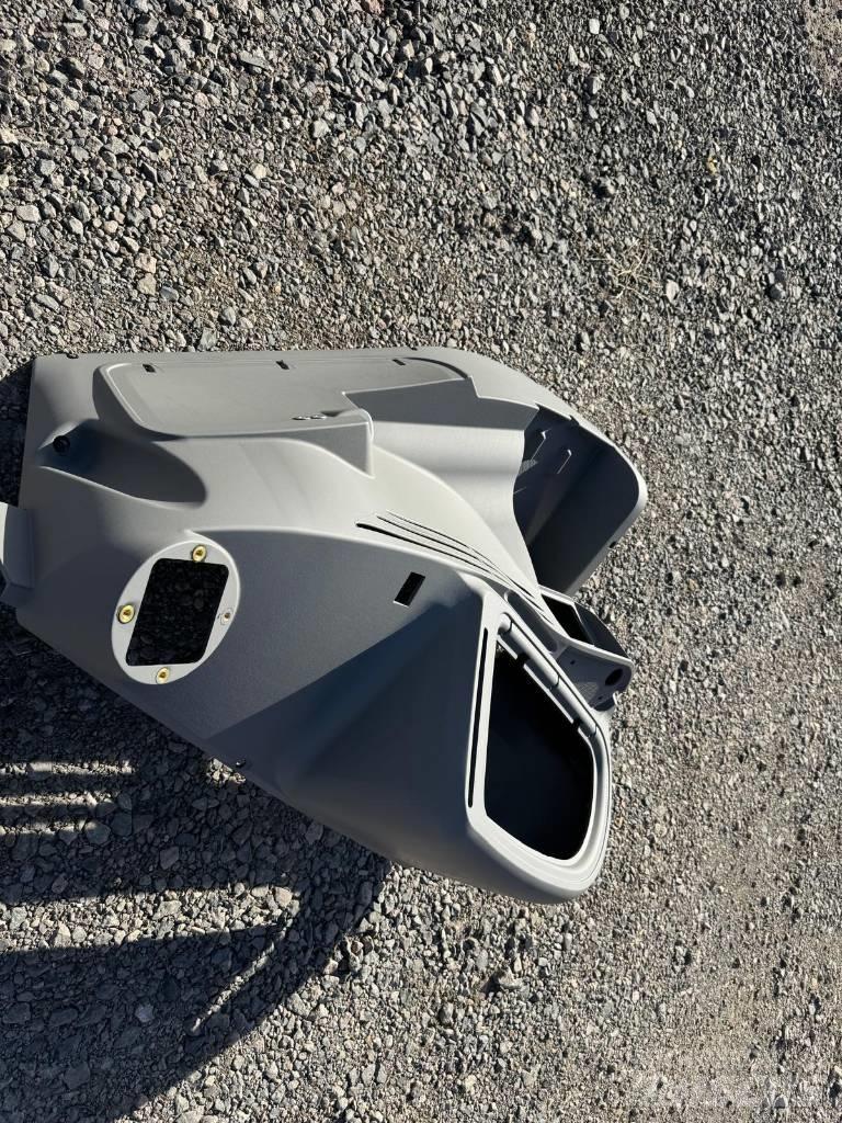 JCB 3 CX Side Panel Kabíny a interiér