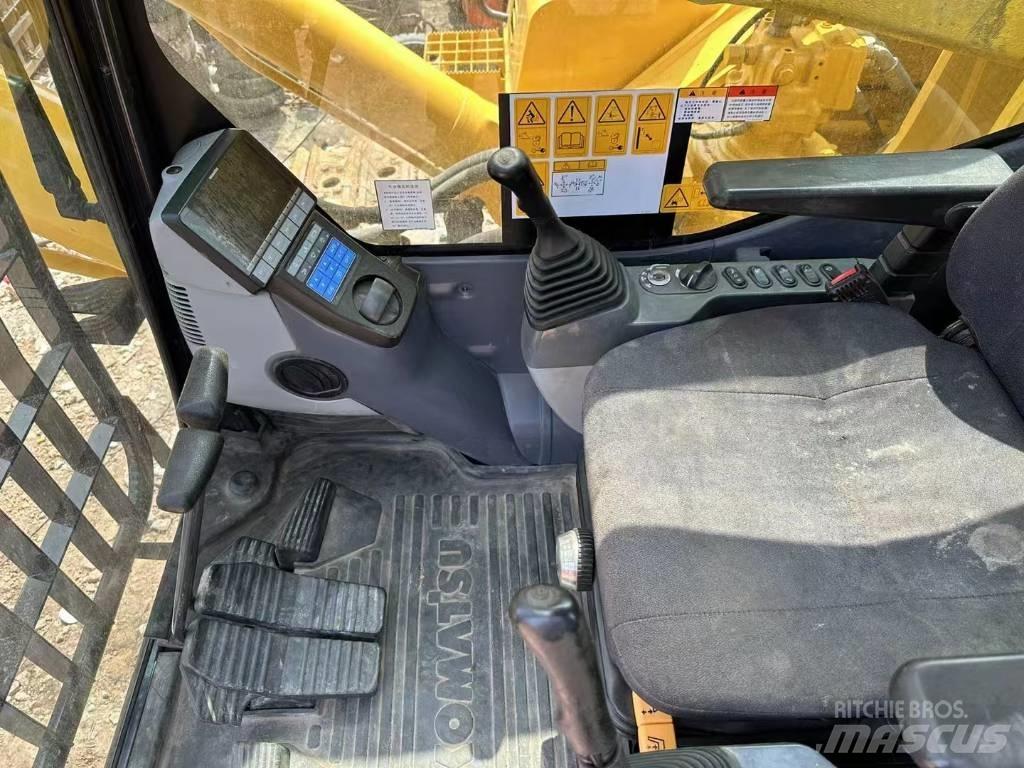 Komatsu PC 850-8 Obojživelná rýpadlá