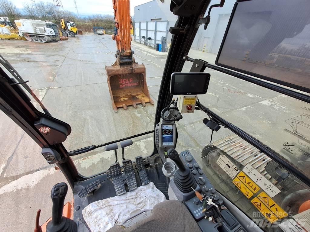 Hitachi ZX490LCH-6 Pásové rýpadlá