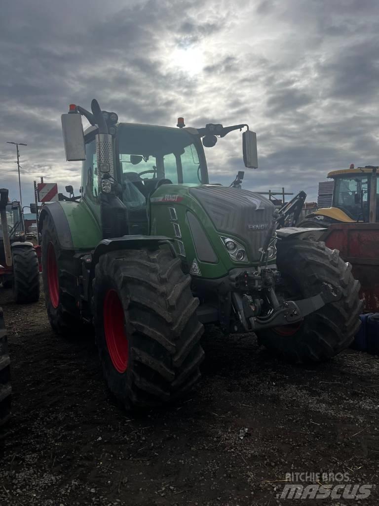 Fendt 724 Traktory