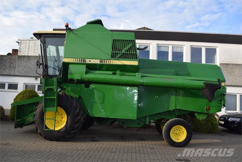 John Deere 1065 Kombinované zberacie stroje