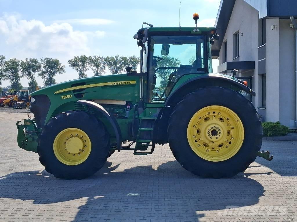 John Deere 7830 TLS Traktory