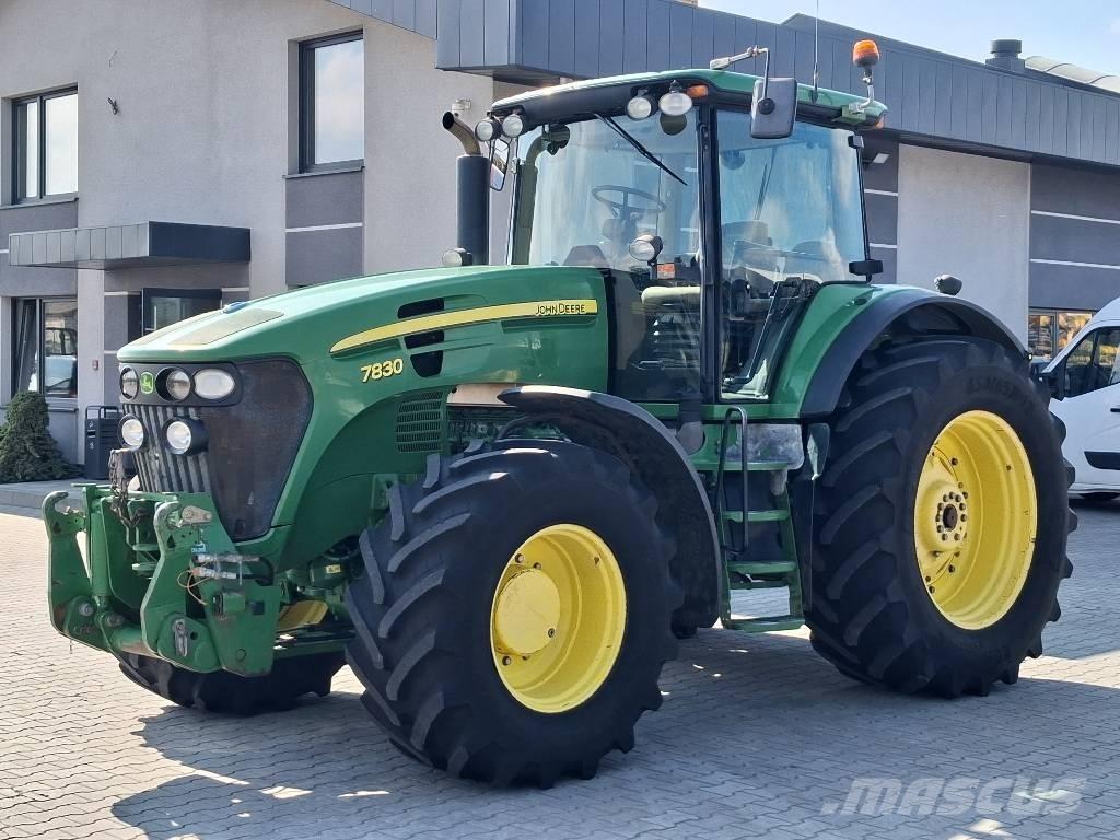 John Deere 7830 TLS Traktory